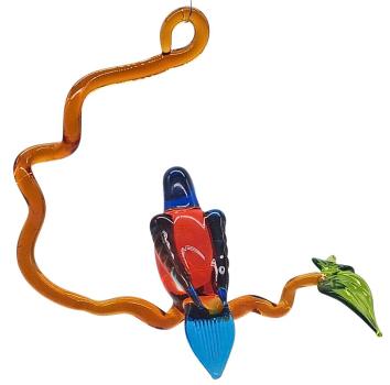 Hängevogel, Eisvogel auf Ast